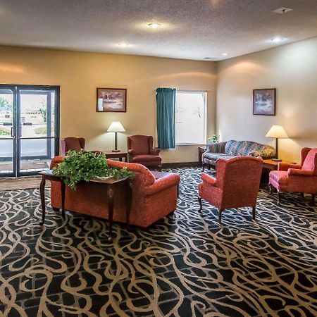 Quality Inn & Suites Mendota Near I-39 Exteriör bild