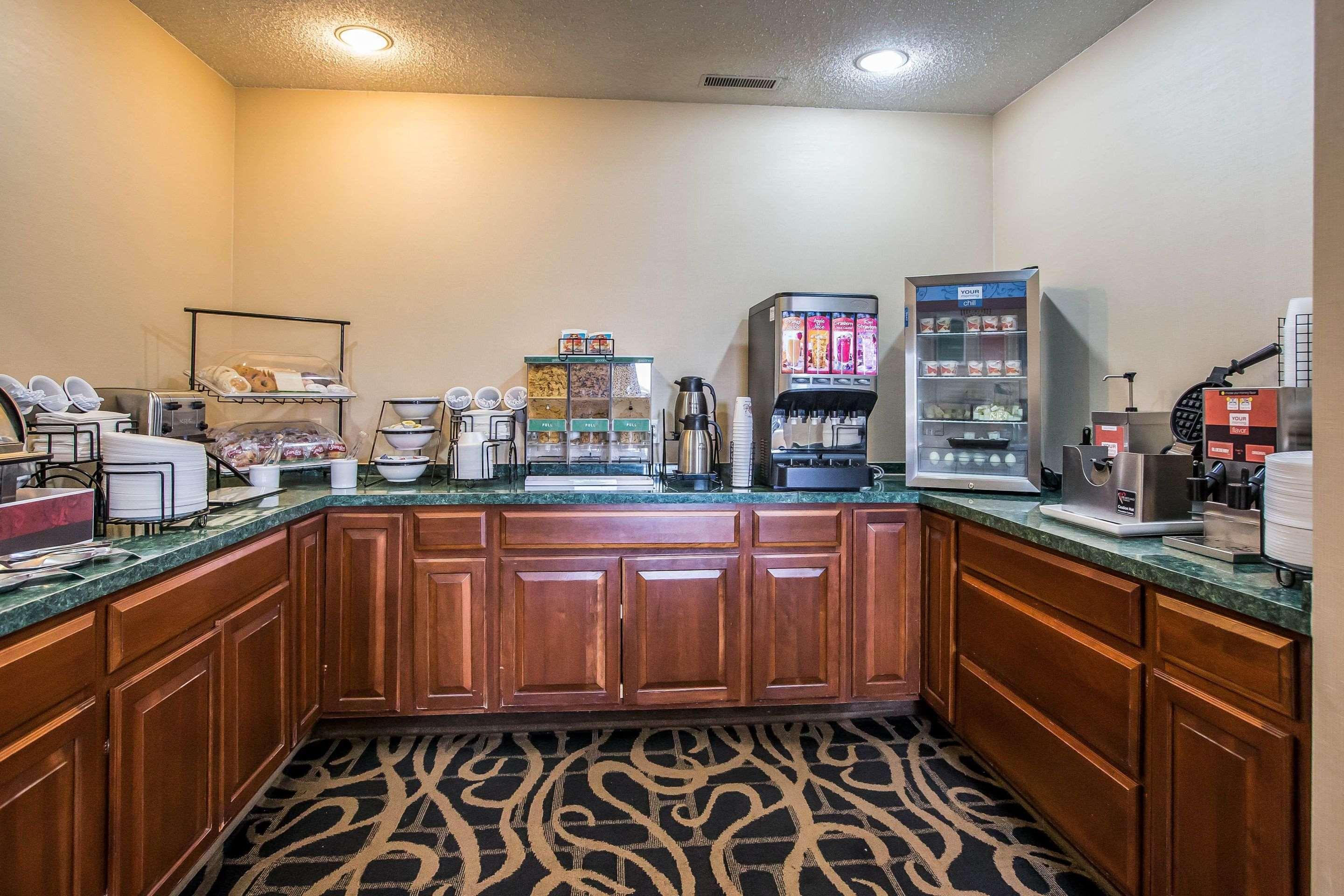 Quality Inn & Suites Mendota Near I-39 Exteriör bild